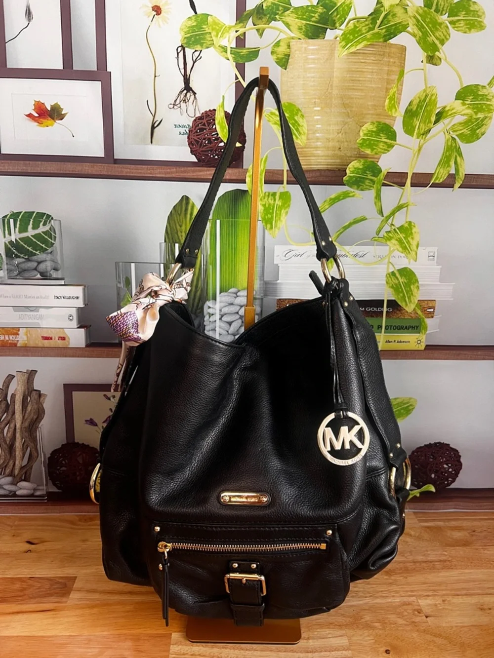 Michael Kors Austin Black Leather Hobo Bag with Gold Hardware - Picture 11 of 11